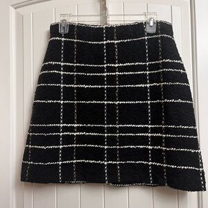 St. John NWT Black and White Plaid Wool-Blend A-Line Skirt, size M